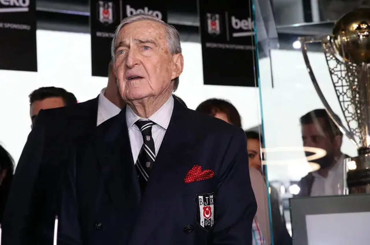 Dolmabahçe derbisinde tartışma! Rahmi Koç hakem için ne dedi?