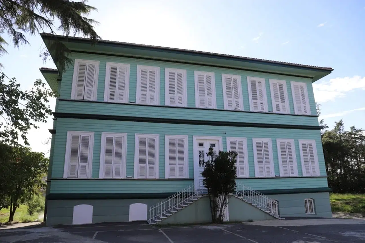 Türkiye'nin ilk kalp nakli yapılan hastanesi satışa çıkarılıyor