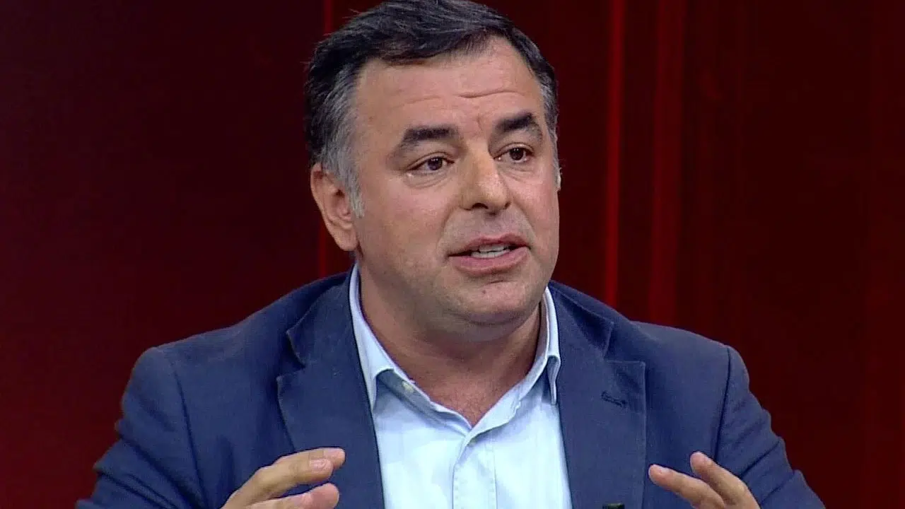 Barış Yarkadaş'tan sert eleştiri: "Fotonun sahte olduğu sorgulamada da çıkıyor"