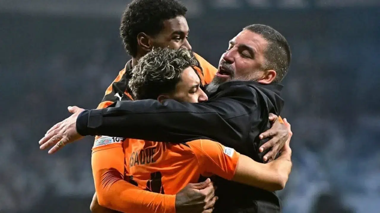 Arda Turan'ın çalıştırdığı Shakhtar Donetsk çeyrek finale yükseldi
