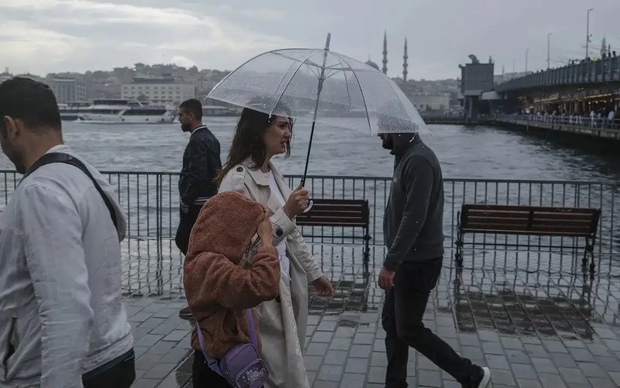 Meteoroloji 6 il için sarı kod yayımladı, 5 bölgede yağış bekleniyor