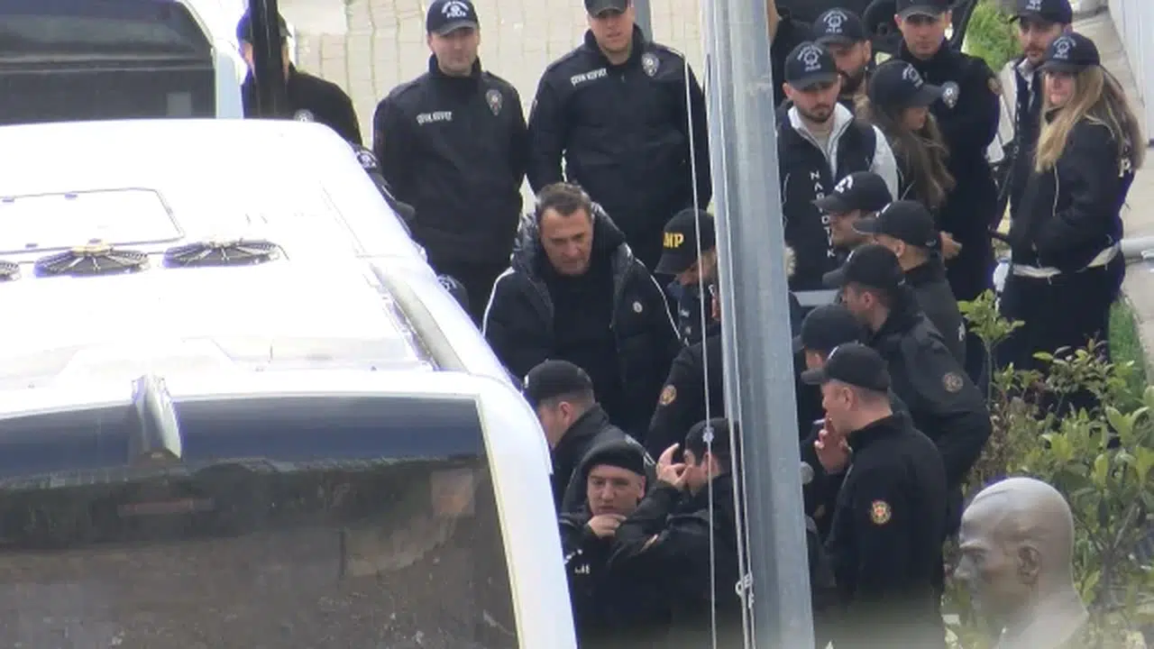 Uyuşturucu soruşturmasındaki ünlü isimler Adli Tıp Kurumu’nda