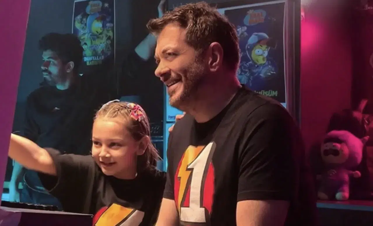 Süper 1 Takım' serisinin yeni filmi "Varol Abi'nin Çizgi Film Makinesi" 22 Mayıs’ta vizyonda