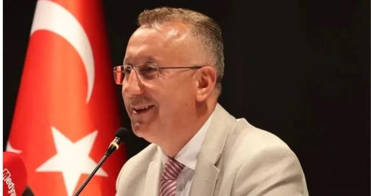 Mutlu Işıksu AK Parti'den neden istifa etti? Yasak aşk iddiasının perde arkası