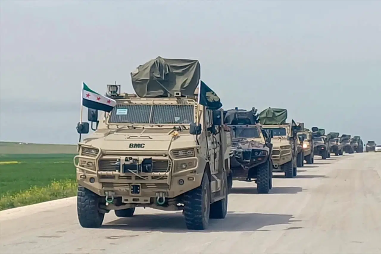 Kasrek üssünde yeni dönem: Suriye ordusu üssü devraldı