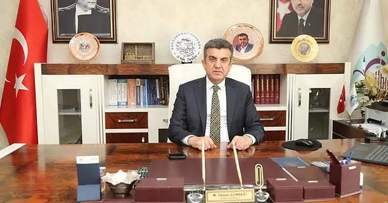 Mehmet İlhami Günbeği kimdir, ne iş yapıyor?