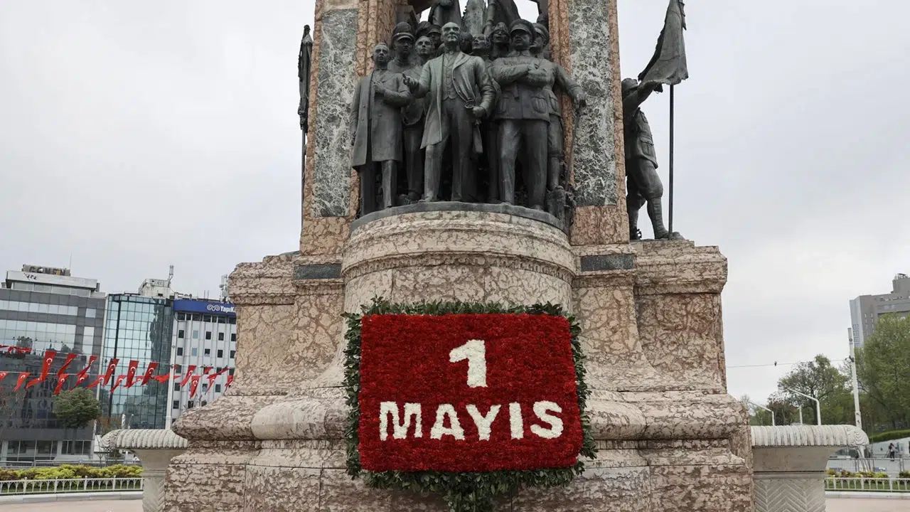 İstanbul Valiliği’nden 1 Mayıs kararı Taksim ve ulaşım hatları kapatıldı