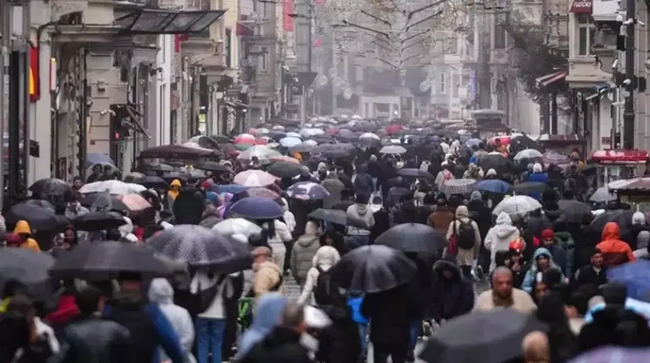 Meteoroloji uyardı: Sıcaklık düşüyor, yağış geliyor