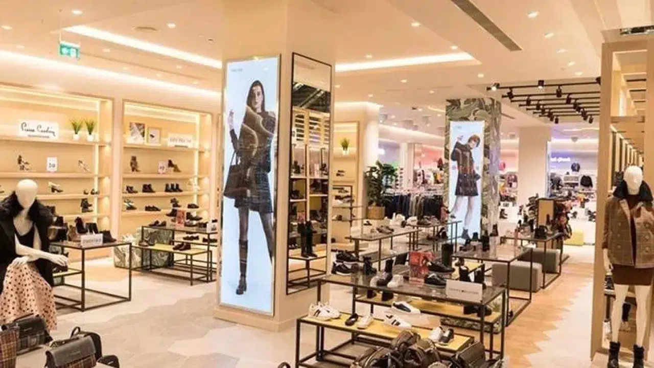 Dünya moda devi iflas bayrağını çekti