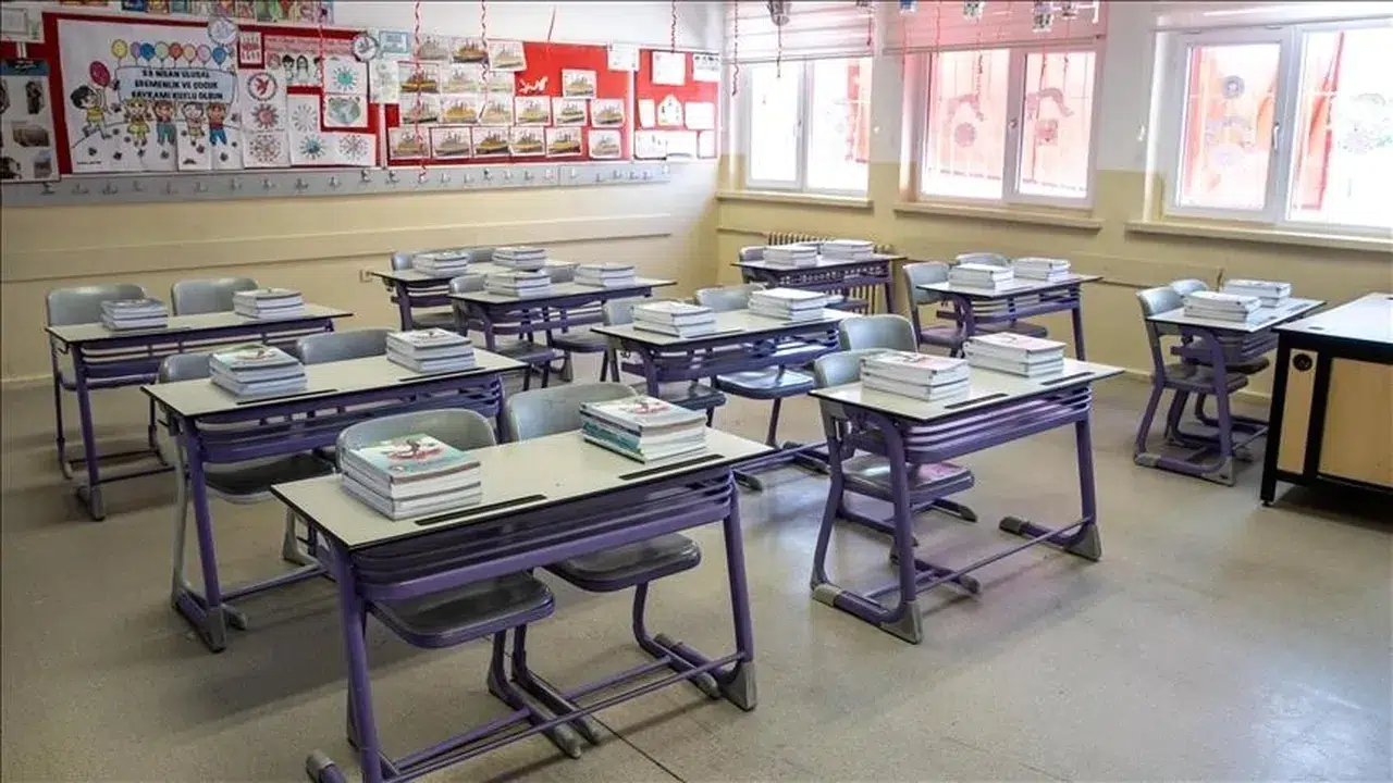 16-17 Nisan'da okullar tatil mi? Valiliklerden açıklama geldi mi?