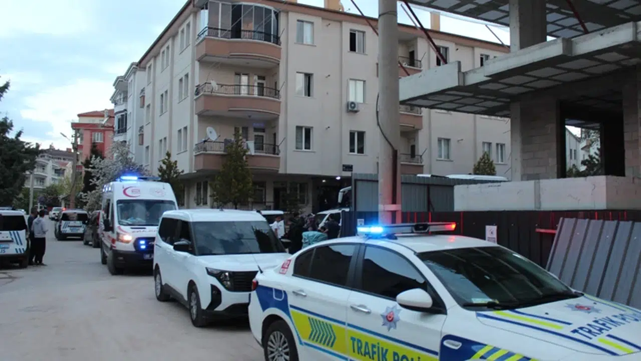 Aksaray'da acı olay: Yemek yaparken elbisesi tutuşan 91 yaşındaki kadın hayatını kaybetti