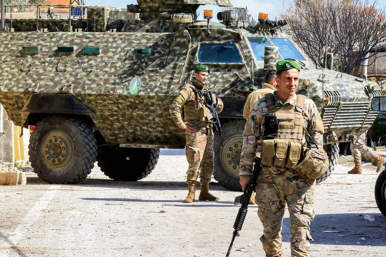 İsrail basını yazdı: İsrail askerleri Lübnan'daki ev ve dükkanları yağmaladı