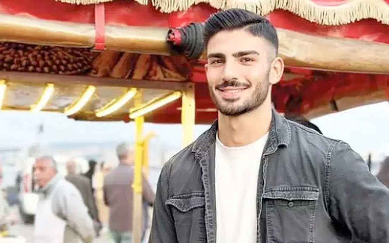 Karaköy'deki mısır tezgahından dünya çapında şöhrete Alper Temel'in kazancı gündem oldu