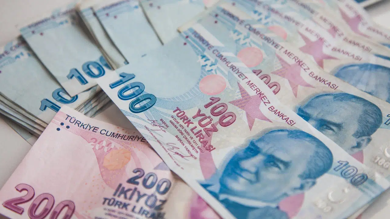 Göktaş nisan ayı doğum yardımı ödemelerinin hesaplara yatırıldığını açıkladı