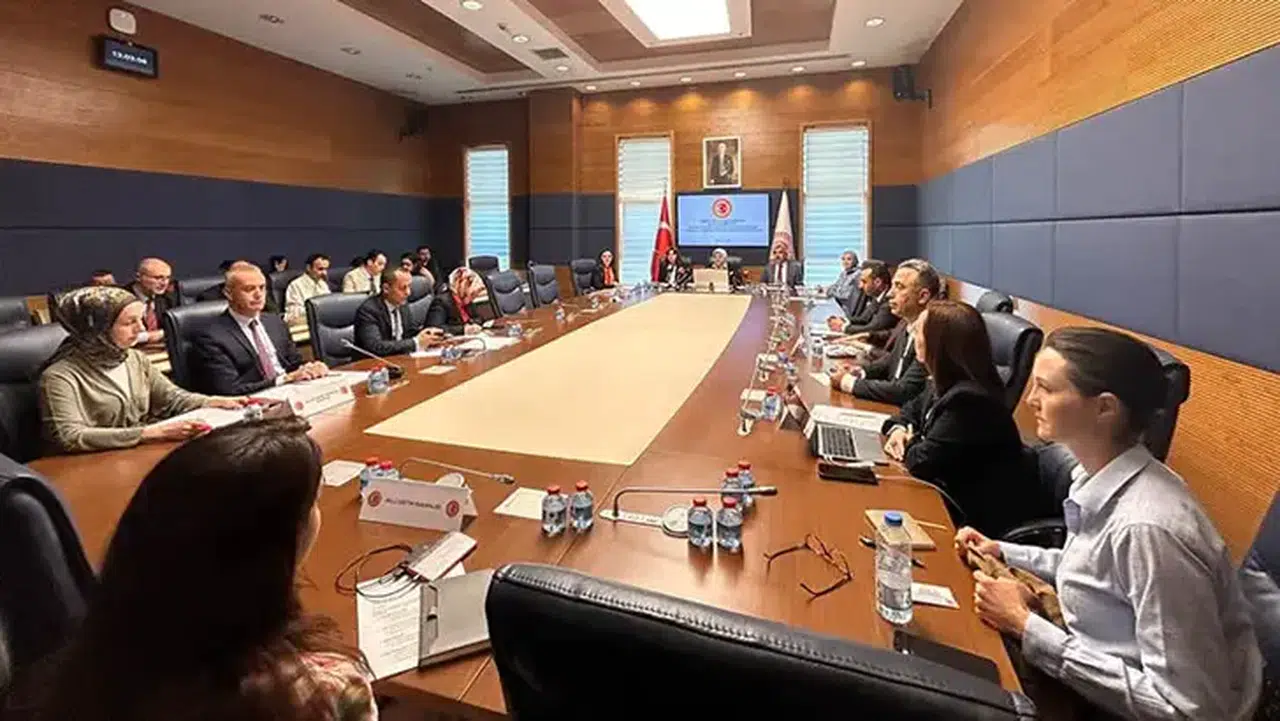 TBMM akran zorbalığı taslak raporu komisyondan geçti