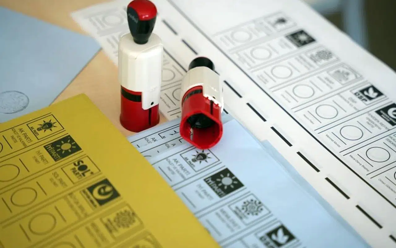 Seçim anketinde son tablo: Zirvedeki parti farkı açtı