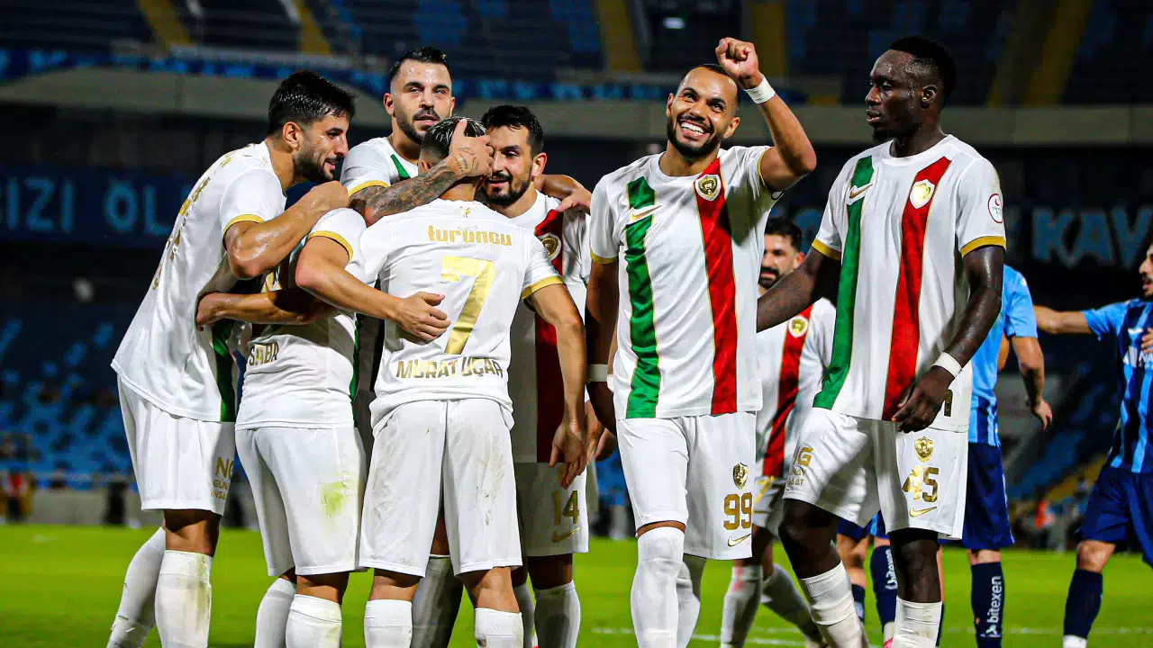 Süper Lig'e çıkma mücadelesi veren Amedspor'a büyük şok