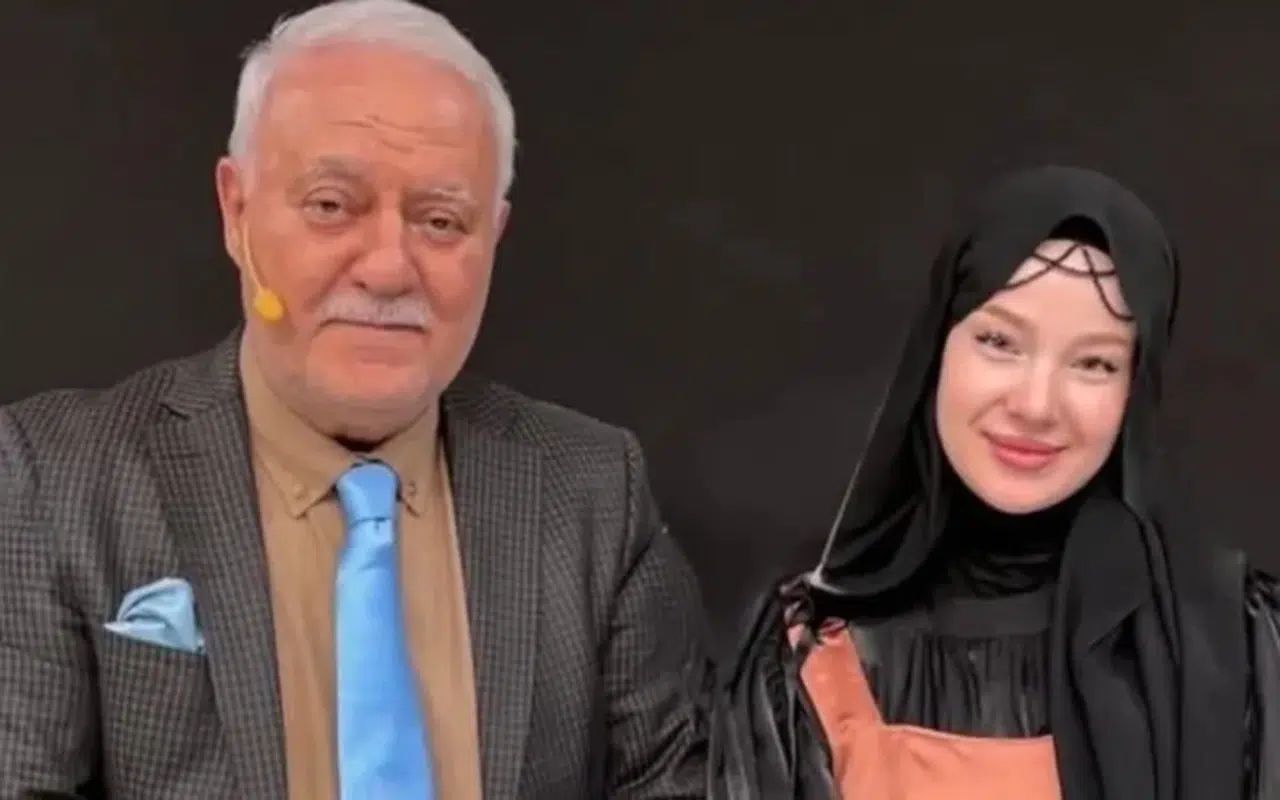 Nihat Hatipoğlu'nun Oğluyla Çektiği Videolar Göz Doldurdu! Canlı Yayın Geliri Tartışmalara Neden Oldu