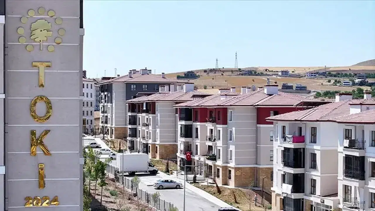 İstanbul Kurası 25 Nisan’da! TOKİ’ye kura gecikmesinden milyonluk faiz geliri