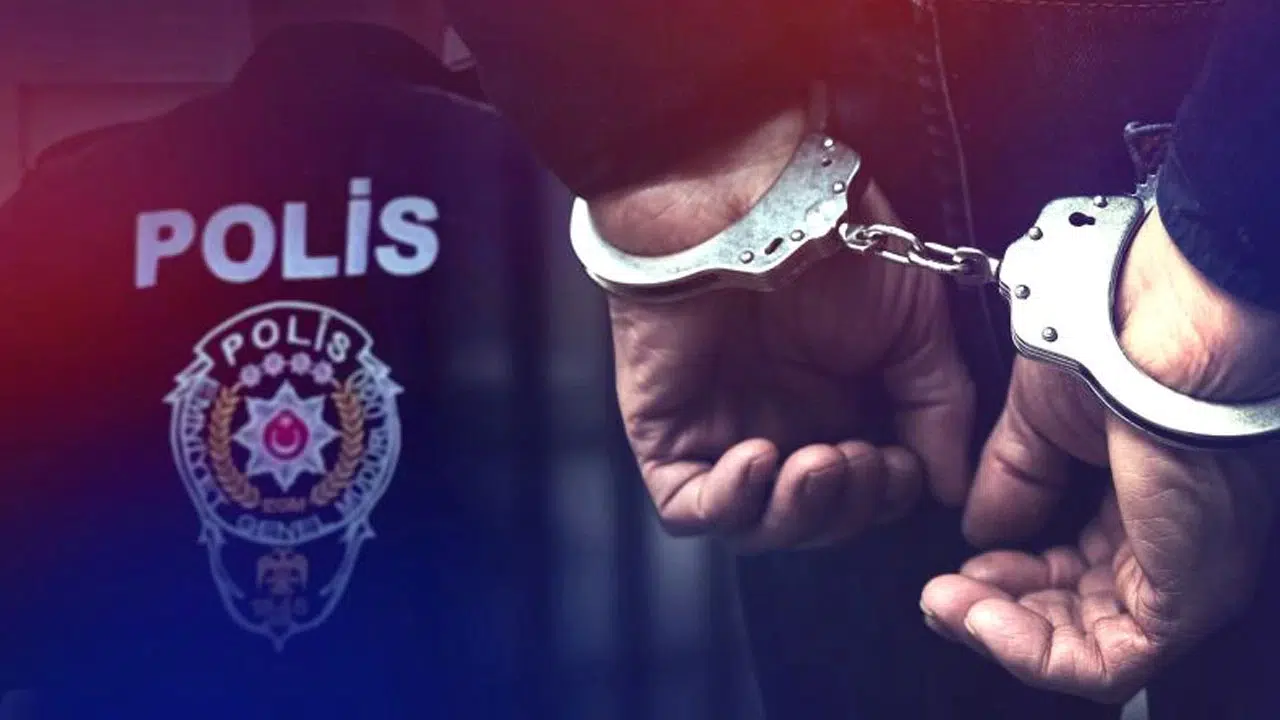 Kırmızı bültenle aranan uyuşturucu şüphelisi İstanbul’da yakalandı