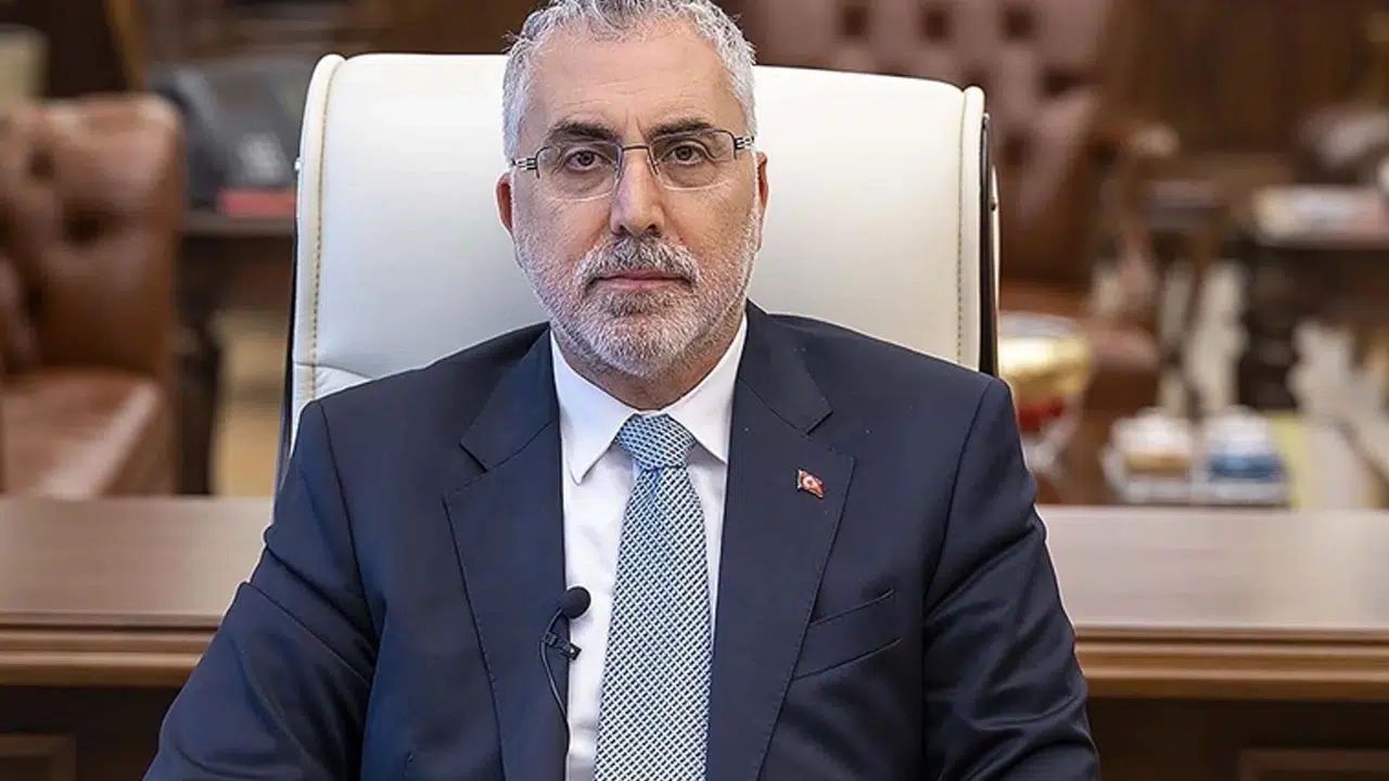 Vedat Işıkhan’dan OECD zirvesinde beceri vurgusu dönüşüme hazırlık mesajı