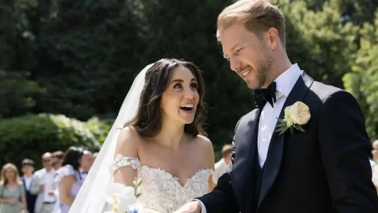 Karsu'nun eşi Mike Schrama kimdir? Ne iş yapıyor, nerede yaşıyor?