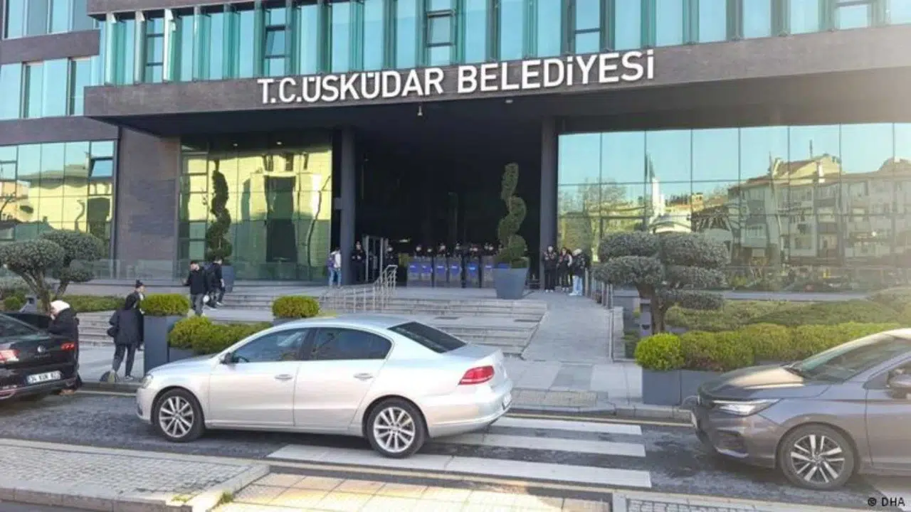 Üsküdar Belediyesi’ne rüşvet operasyonu: 9 kişi tutuklandı