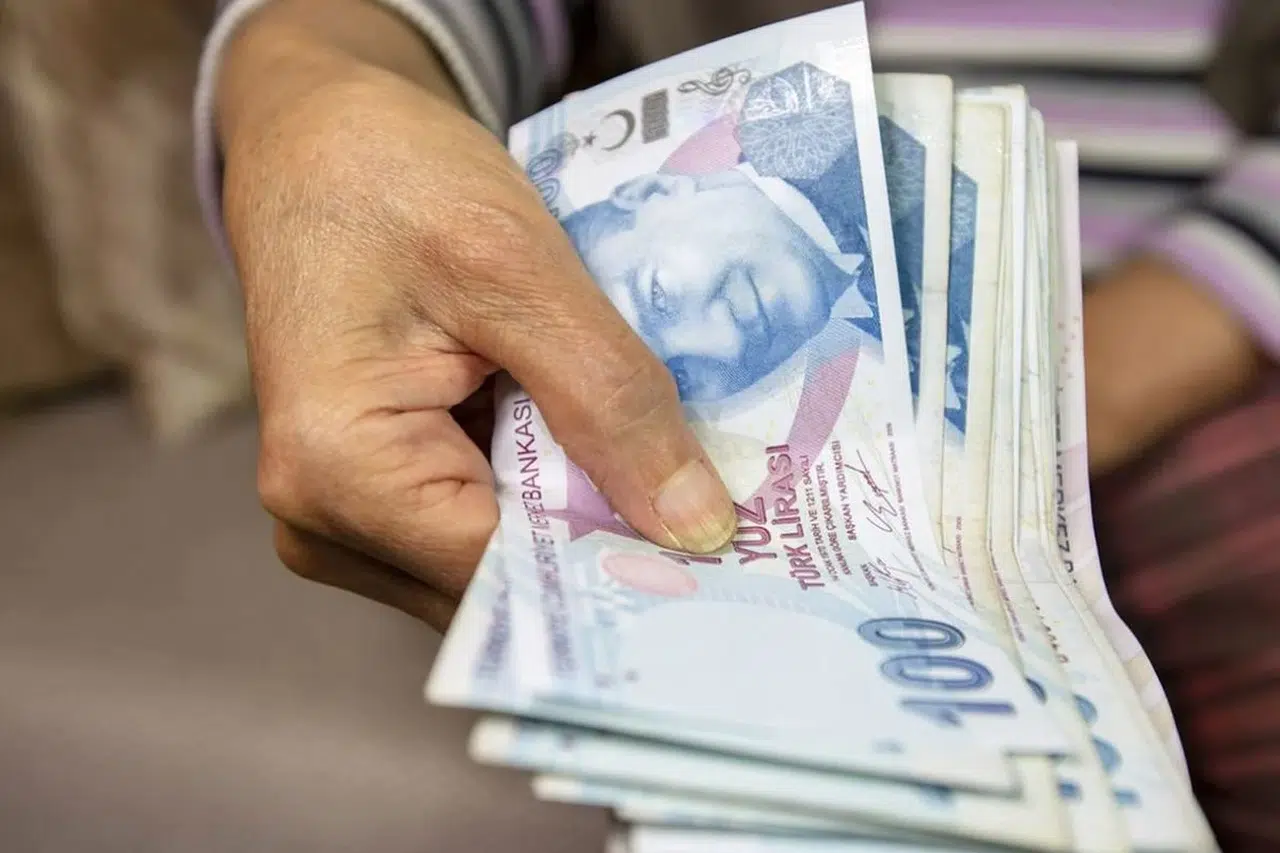 Doğum izninde tarihi artış: Maaşlar da yükseliyor