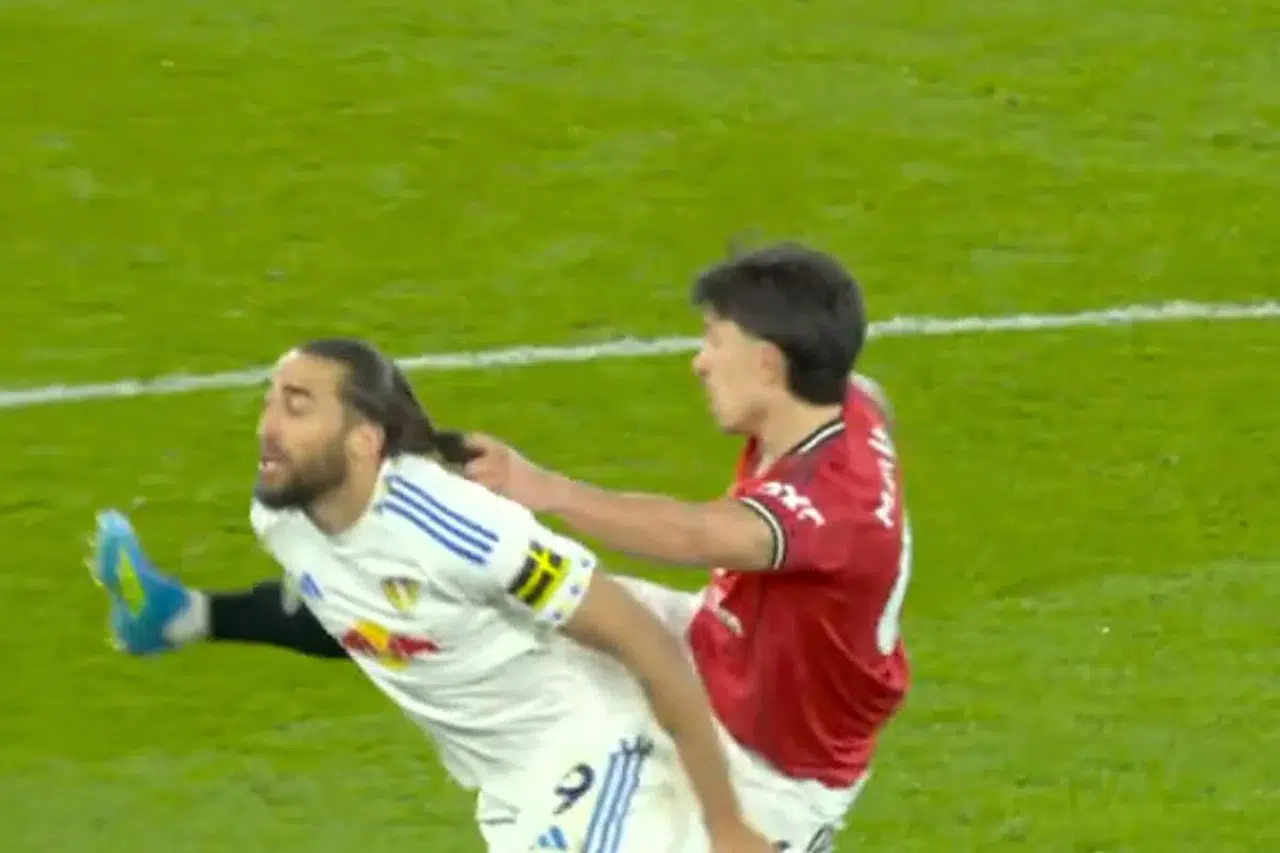 Geceye damga vuran kırmızı kart kararı tartışıldı, hakem kararsız kaldı