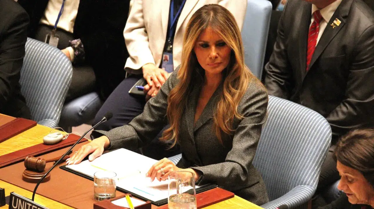 Melania Trump Epstein iddialarını reddetti: “Karalama amacı taşıyor”