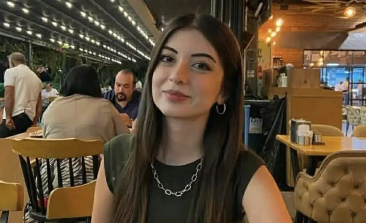 İzmir’de feci kaza: Genç doktor yaşamını yitirdi