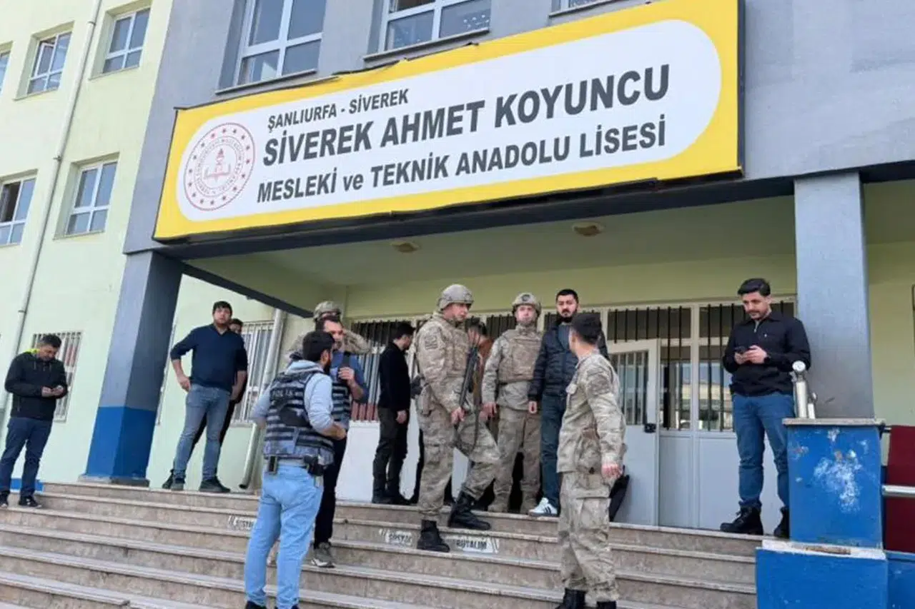 Şanlıurfa'da liseye silahlı baskın! Çok sayıda yaralı var