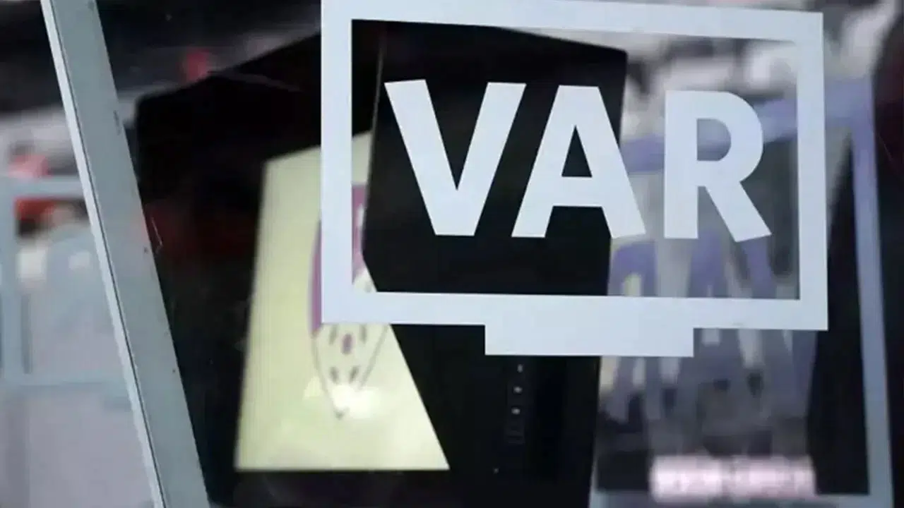 Fenerbahçe - Çaykur Rizespor maçının VAR hakemi açıklandı