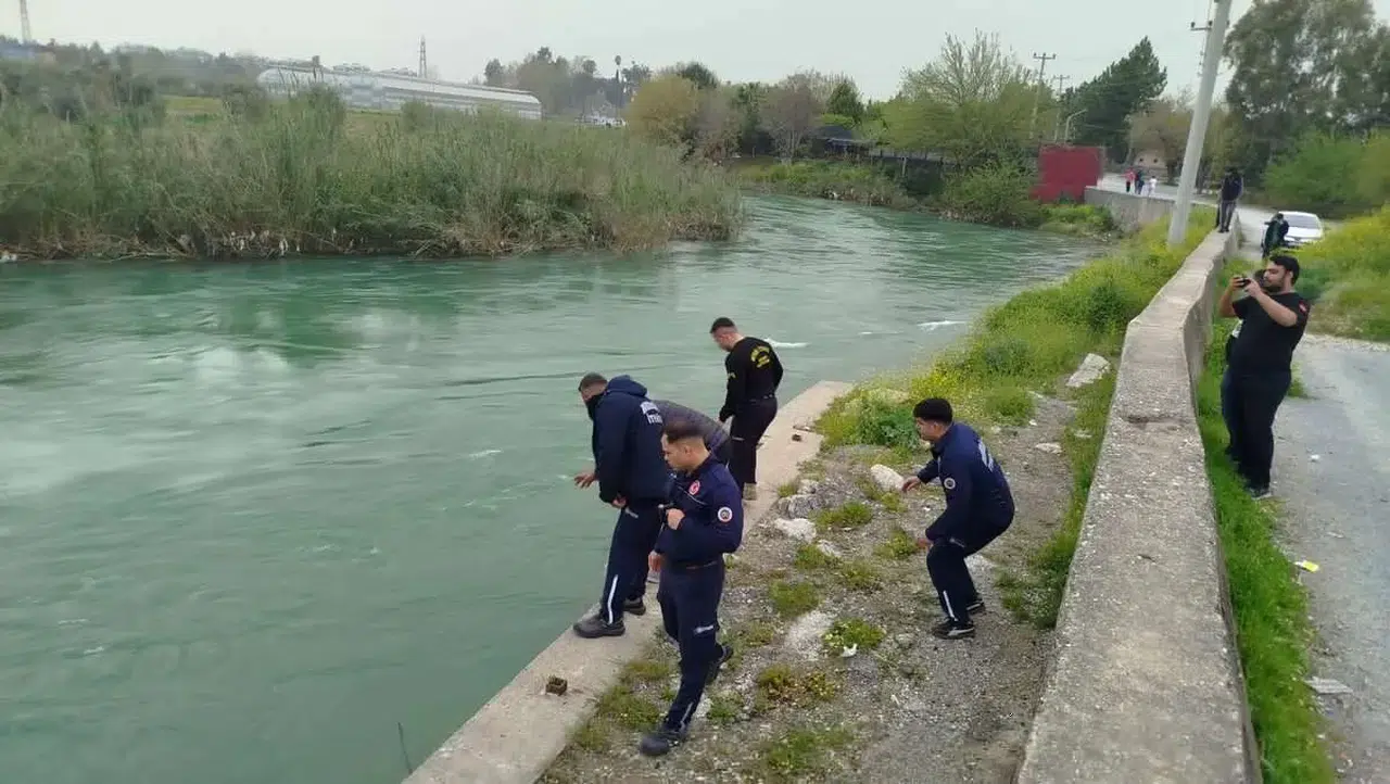 Tarsus’ta kayıp alarmı: Akıntıya kapılan 18 yaşındaki genç kayboldu