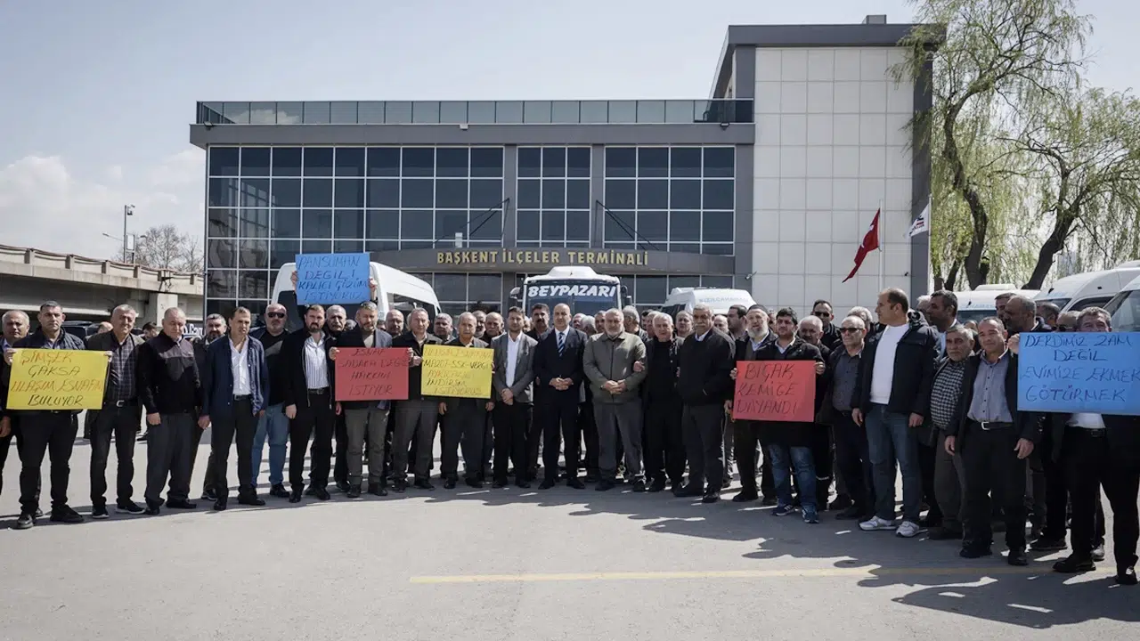 Özel halk otobüslerinden zam resti: Mayısta hizmet durabilir