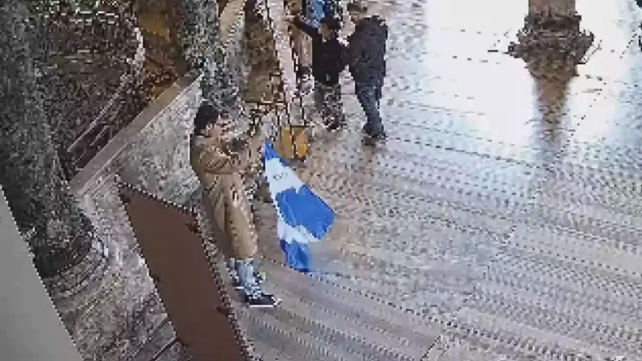 Ayasofya’da provokasyon girişimi: 2 kişi tutuklandı