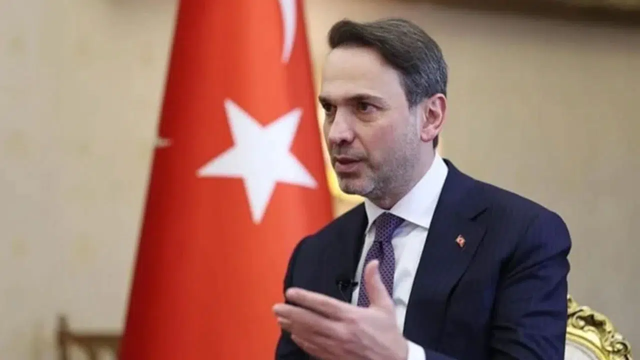 Alparslan Bayraktar işçiye borcu olana ruhsat verilmeyeceğini açıkladı