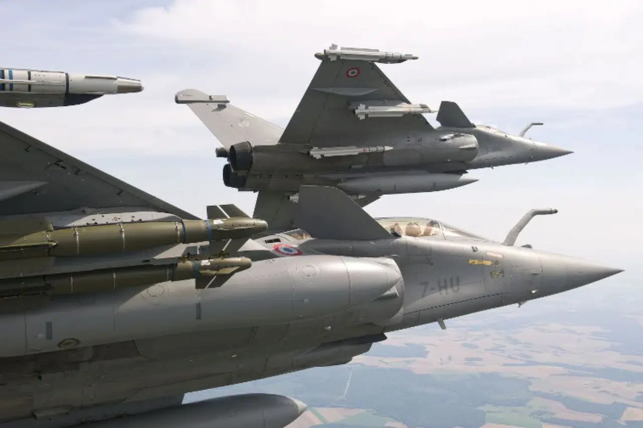 Yunanistan ve Fransa'nın Türkiye karşıtı hamlesine Rusya'dan tehdit: Vururuz