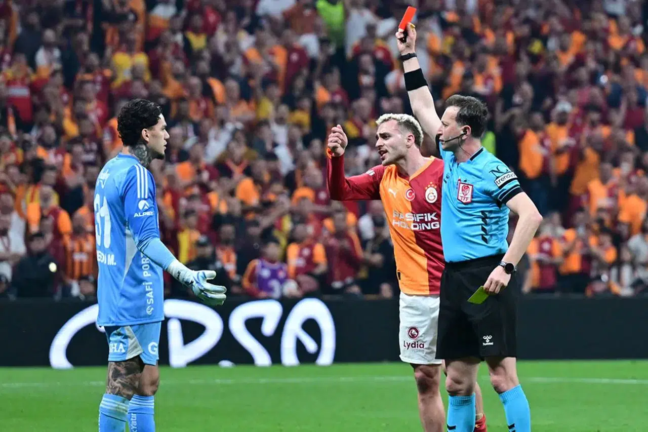 Ederson'a verilen ceza belli oldu