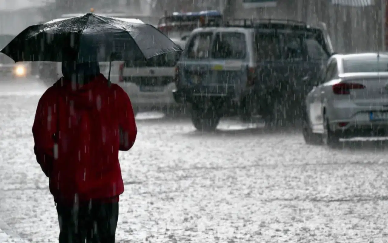 Meteoroloji’den sağanak uyarısı! Güneşi gördük derken yeniden bastıracak
