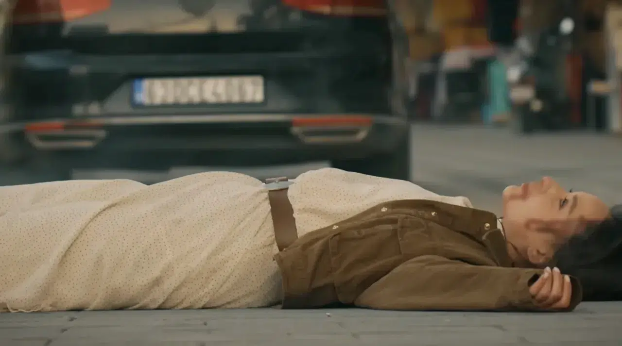 Halef dizisinde Hicran öldü mü, İlayda Çevik diziden ayrıldı mı? Yeni fragmanında şok sahne