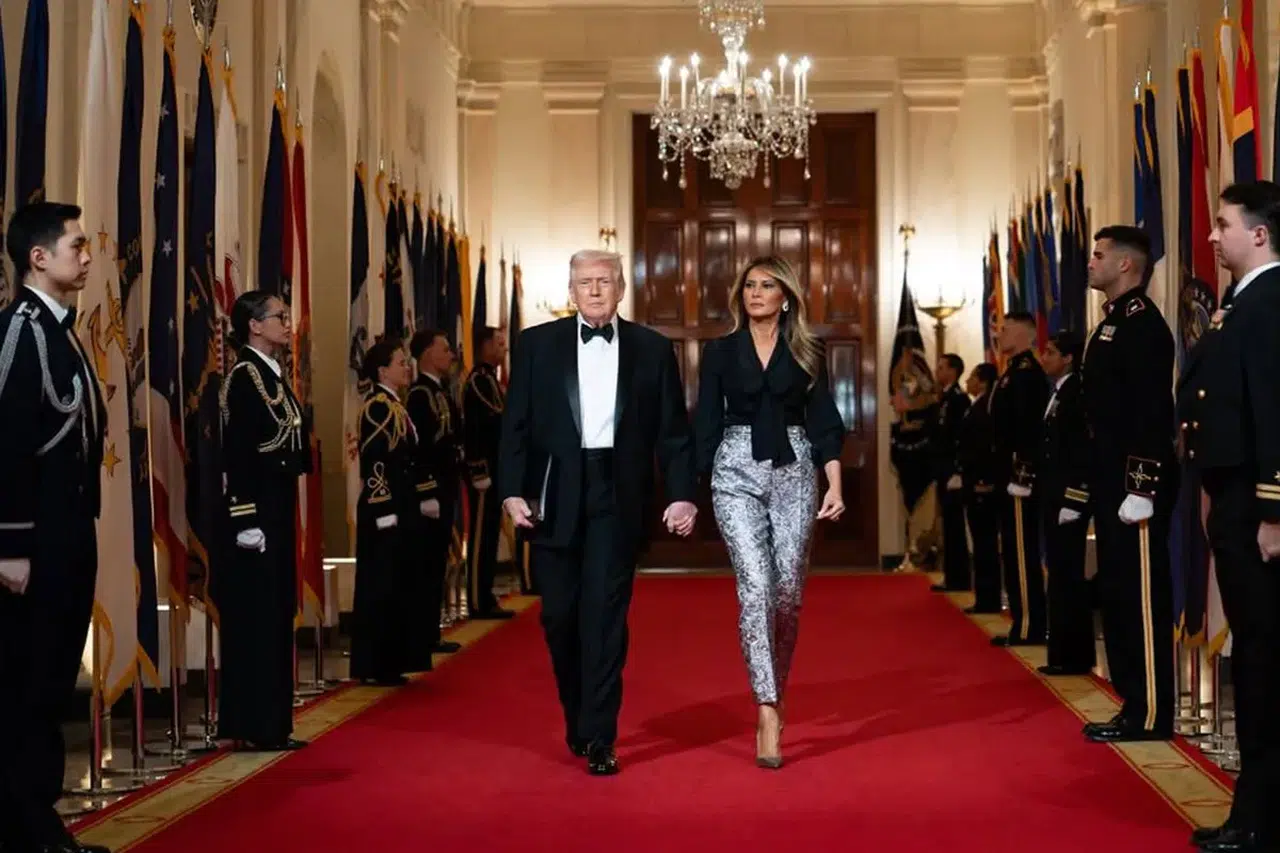 Trump, eşi hakkında şaka yapan komedyeni affetmedi: "Derhal kovulmalı"