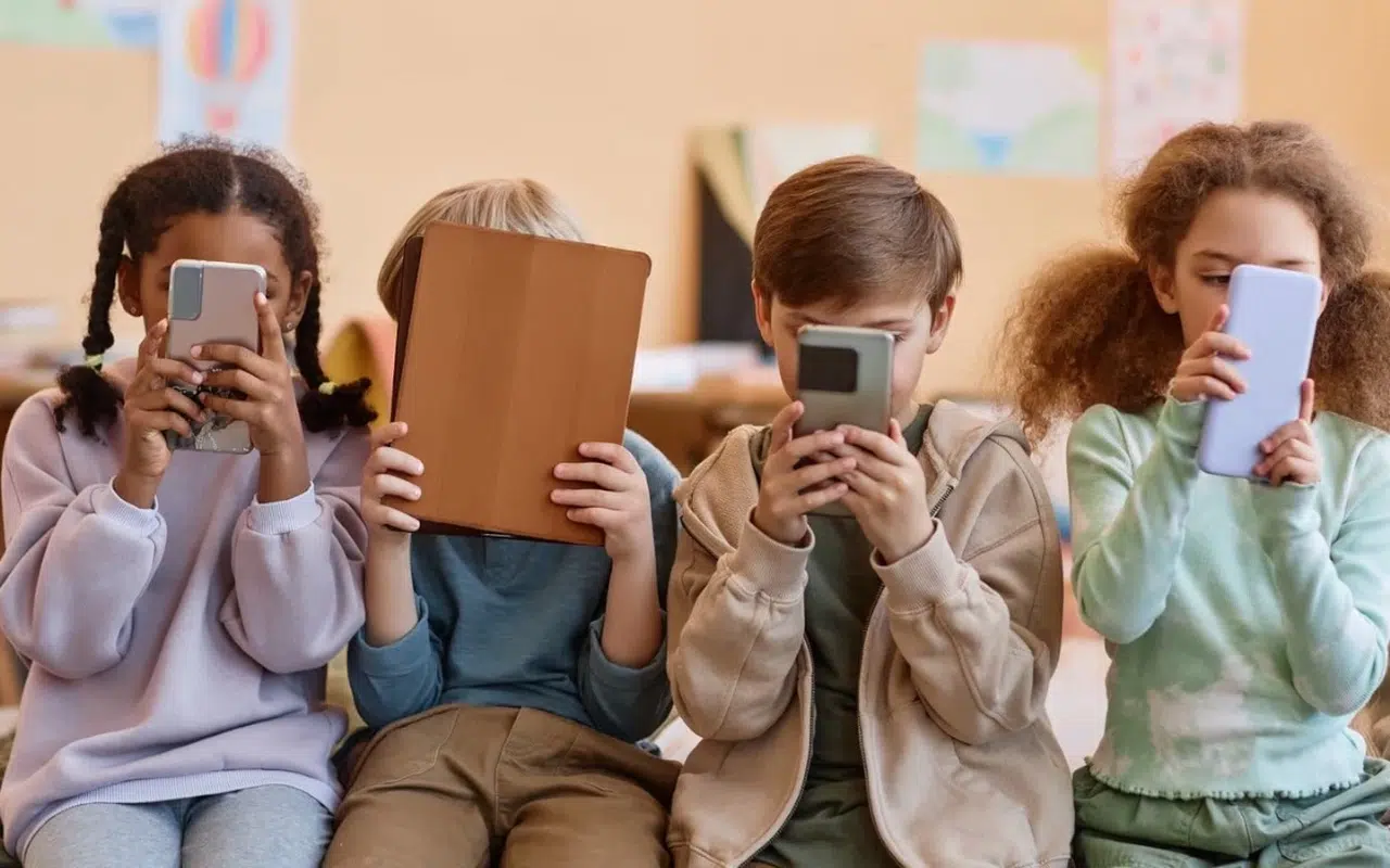 Dijitalde yeni dönem: Çocuklara özel SIM kart uygulaması gündemde