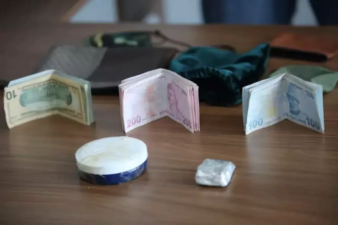 Batman'da otobüste unutulan çanta sahibine teslim edildi