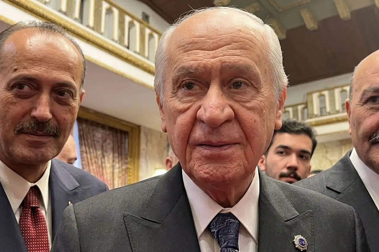 Devlet Bahçeli'den ''Galatasaray mı Fenerbahçe mi?'' sorusuna şaşırtan cevap