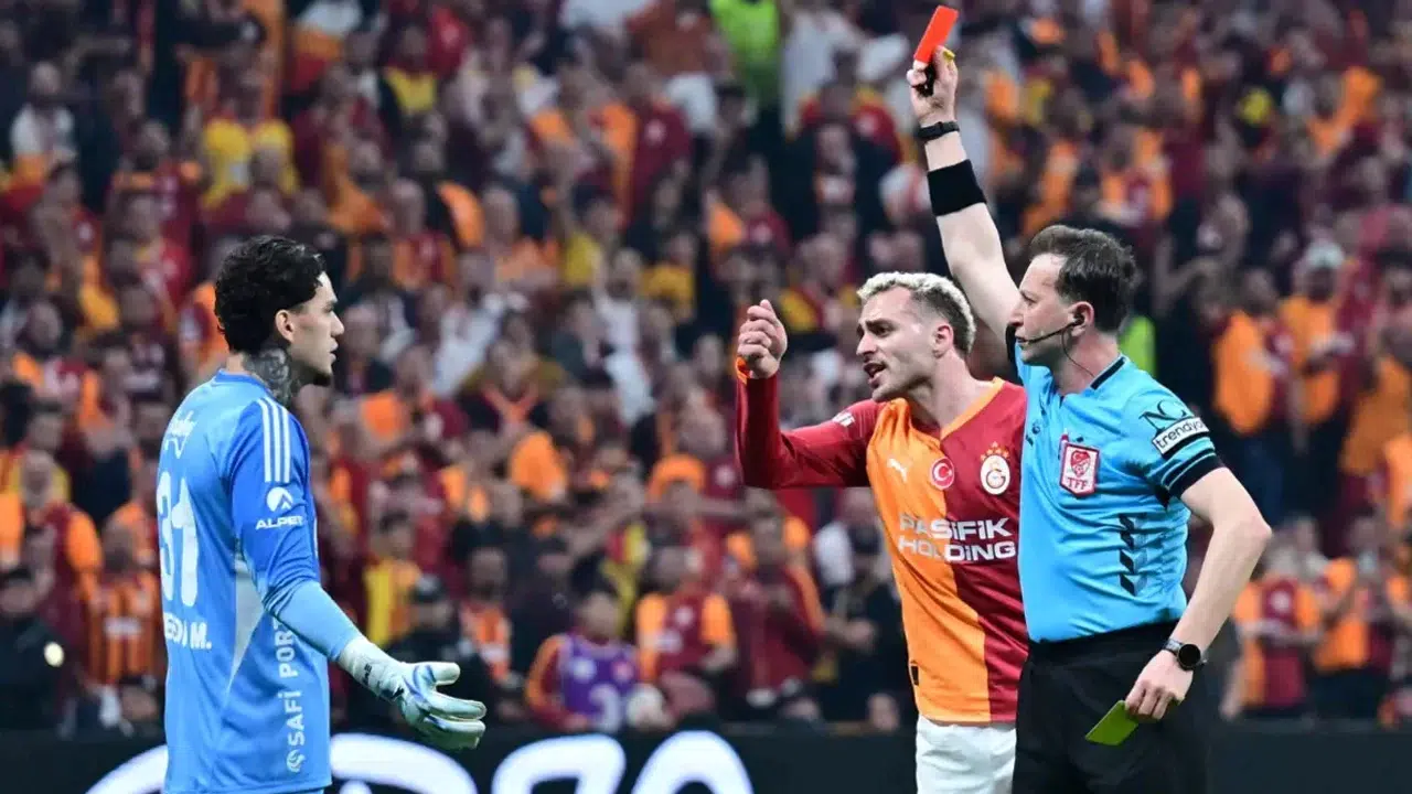 Bilerek mi kırmızı kart gördü? Ederson hakkında olay yaratan iddia