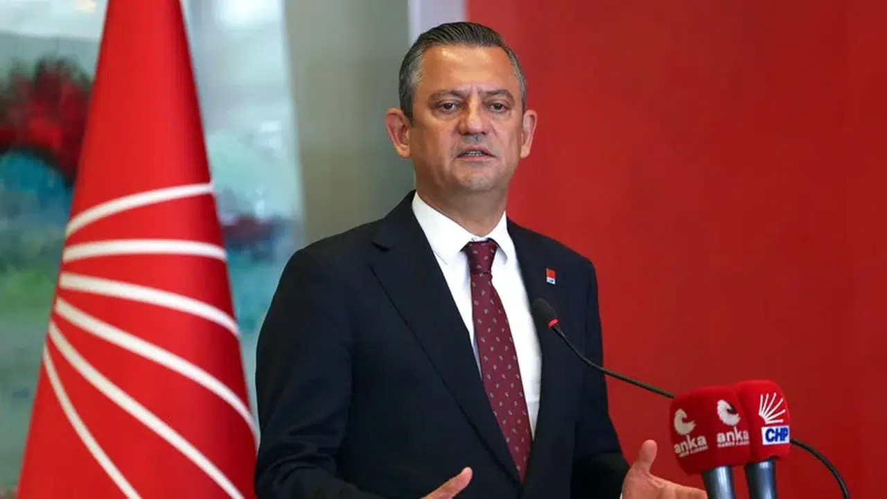 Özgür Özel’den İsrail tepkisi: "Lanetlemeye devam edeceğiz"