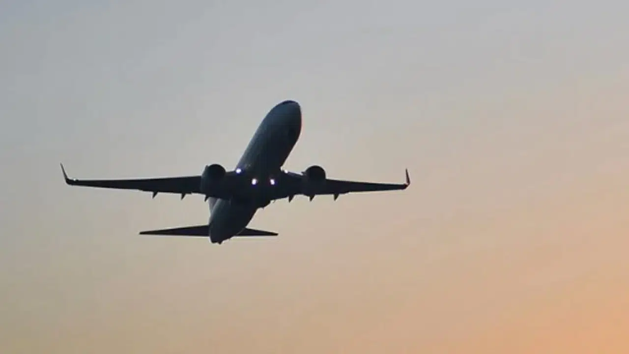 İran’dan uluslararası uçuşlar yeniden başladı: İstanbul seferleri açıldı