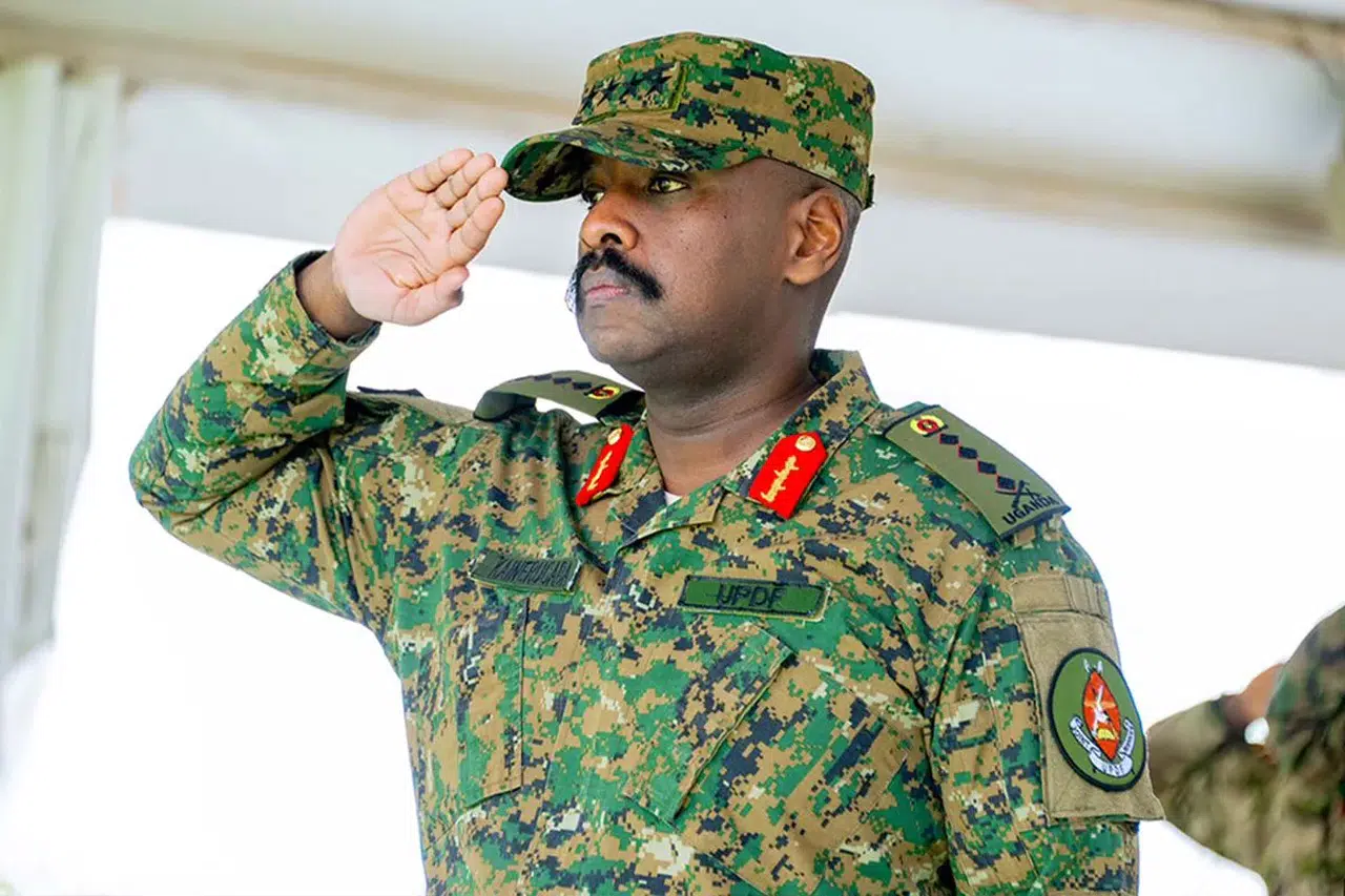 Ugandalı General bir kez daha Türkiye'yi hedef aldı: "Türkler yerine..."