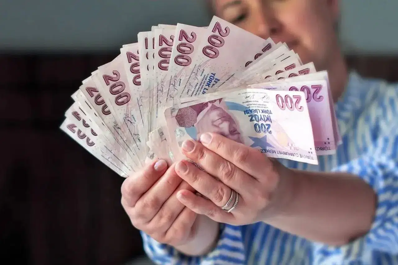 İşte en düşük emekli maaşı için konuşulan çılgın rakam